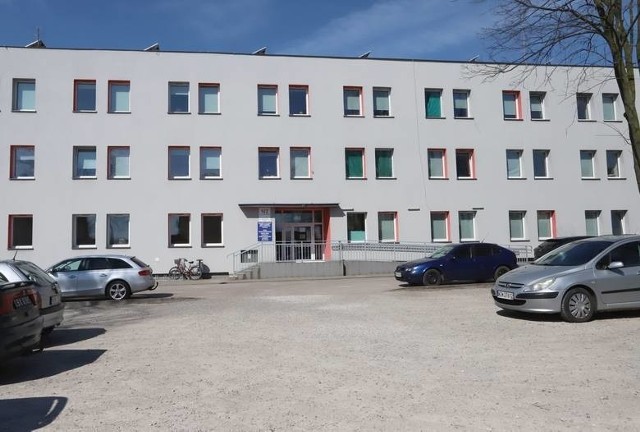 Szpital w Zwoleniu funkcjonuje bez żadnych przeszkód. Obowiązki dyrektora tymczasowo przejął jego zastępca.