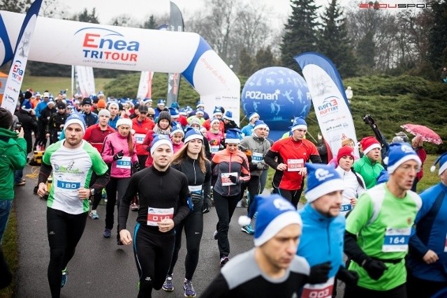 Uczestnicy zimowych biegów to często także przyszli zawodnicy największych imprez triathlonowych w Polsce