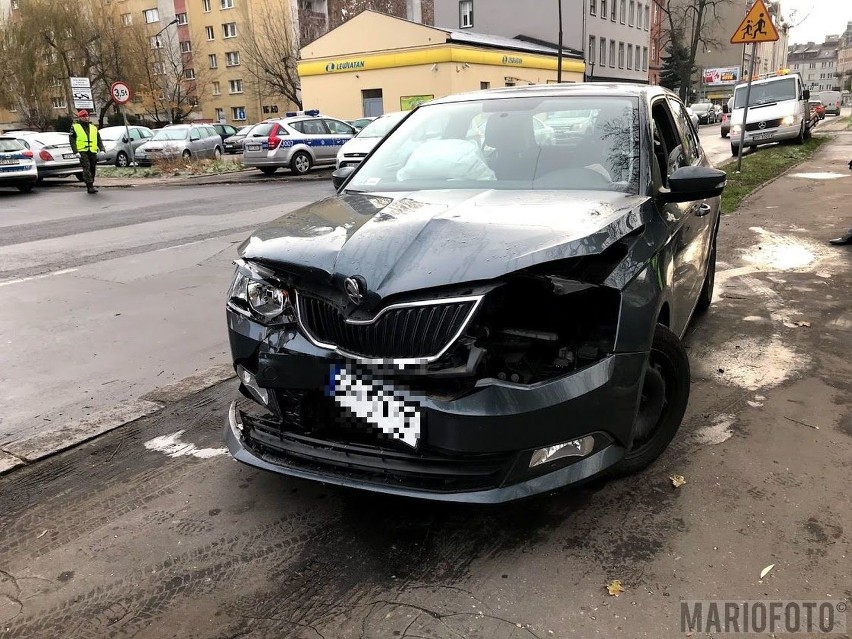 Wypadek na ul. Wrocławskiej w Opolu. Zderzyły się dwie...