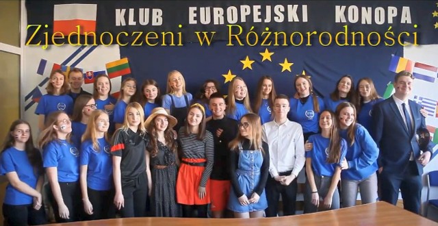 Członkowie Klubu Europejskiego "Konopa" w Inowrocławiu