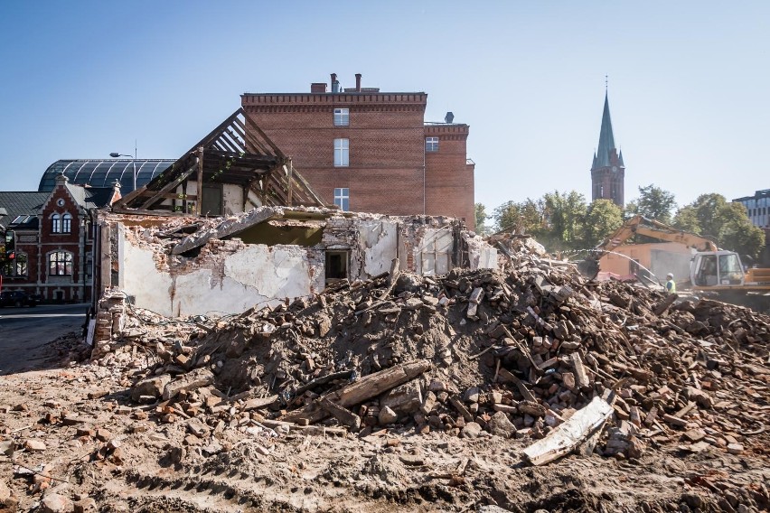 Co odkryto na placu budowy Teatru Kameralnego w Bydgoszczy? Rozmowa z archeologiem Robertem Grochowskim