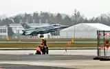 F-16 lądowały na łódzkim lotnisku. Zobacz zdjęcia