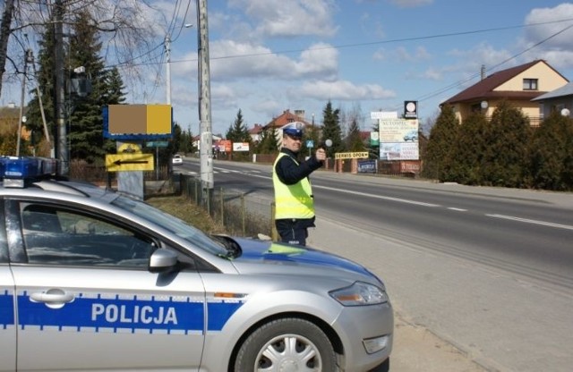 Ulica 11 Listopada w ciągu DK 19, to najczęstsze miejsce pracy siemiatyckiej drogówki