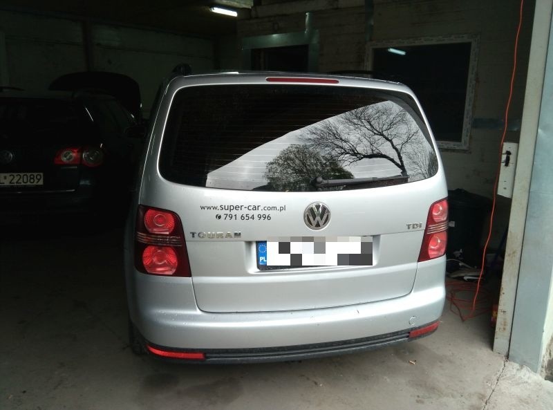 Skradzione pojazdy to dwa volkswageny Touran oraz dwa busy...