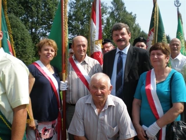 Delegacja sołtysów z gminy Ożarów.
