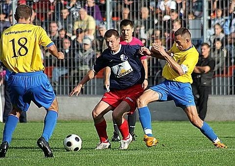 MKS Kluczbork na wlasnym boisku przegral 0-1 z Jarotą...