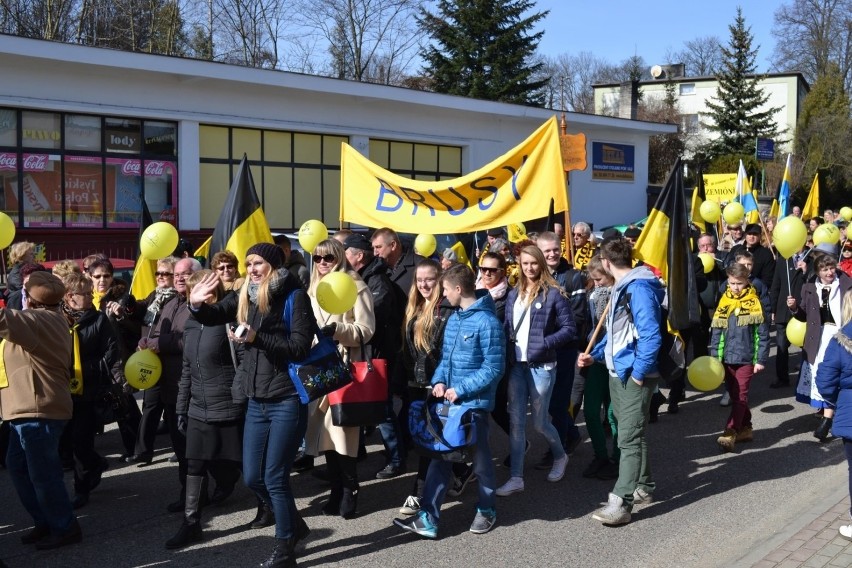 Dzień Jedności Kaszubów. 346 osób zagrało jednocześnie na akordeonach w Sulęczynie [ZDJĘCIA]