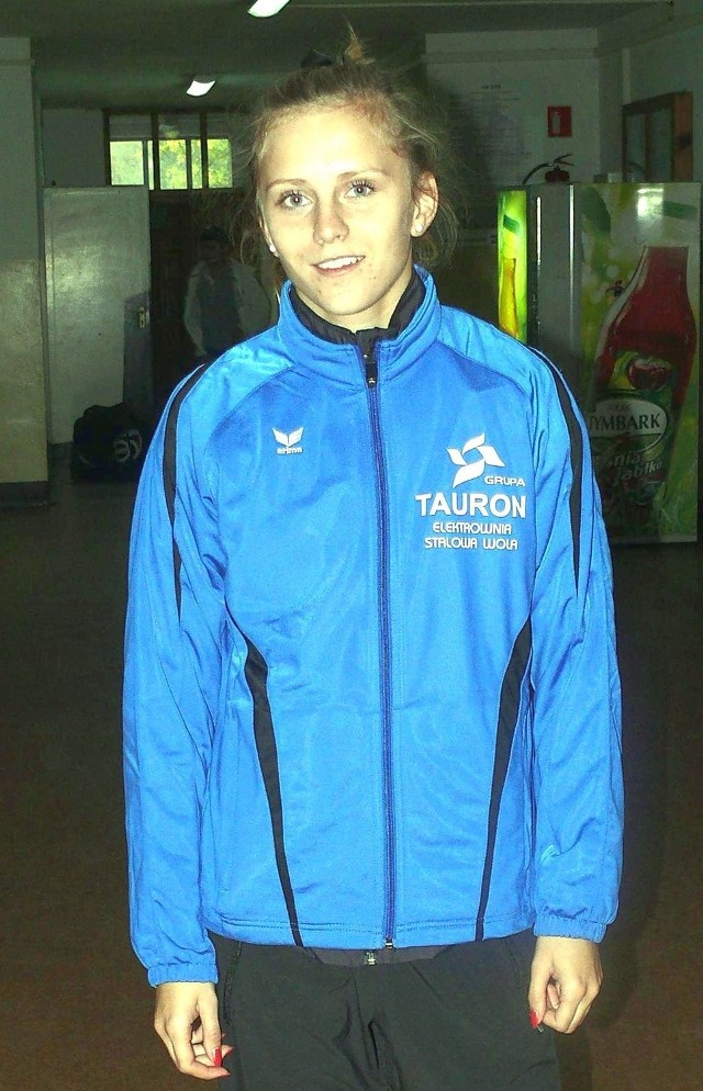 Danuta Urbanik z Victorii Stalowa Wola wywalczyła brązowy medal halowych mistrzostw Polski w lekkiej atletyce w biegu na 800 metrów.