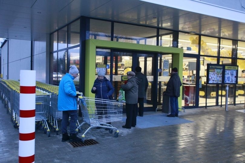 Mimo że na klientów nowego sklepu czekały specjalne...