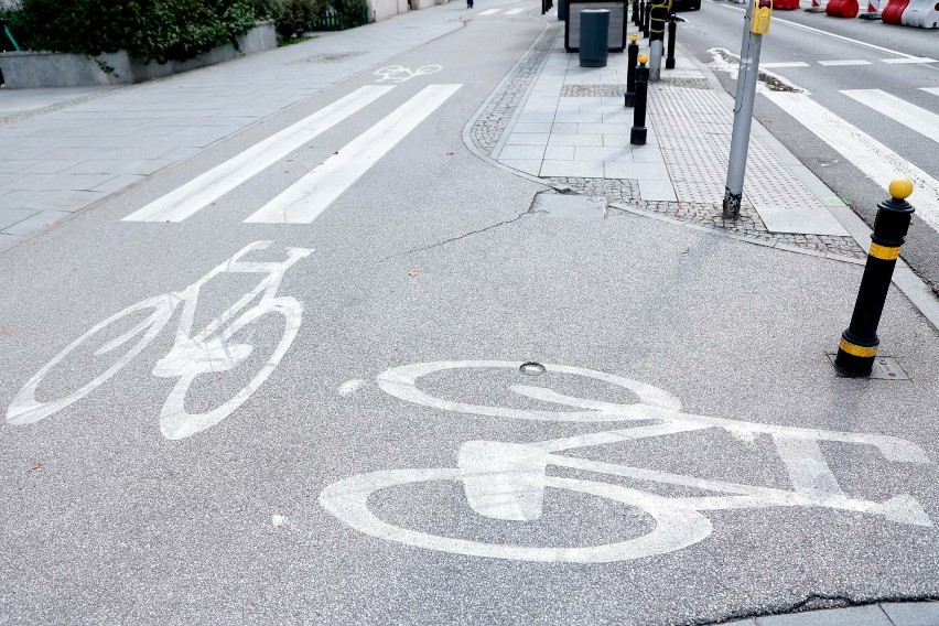 Takie są kary dla rowerzystów 2024 - Jazda bez wymaganego...