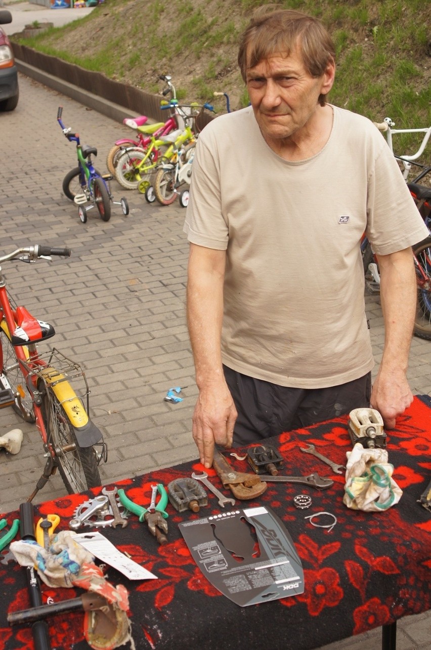 Zadośćuczynić, czyli więźniowie z Zakładu Karnego w Wojkowicach na wolontariacie [ZDJĘCIA]