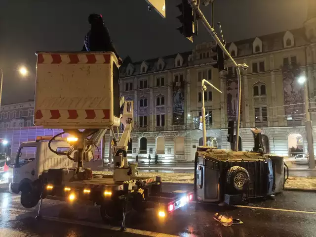 Do wypadku na wysokości Teatru Rozrywki doszło przed godziną 21