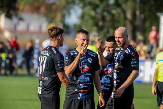Piłkarze Turośnianki w ósmym ligowym meczu odnieśli ósme zwycięstwo
