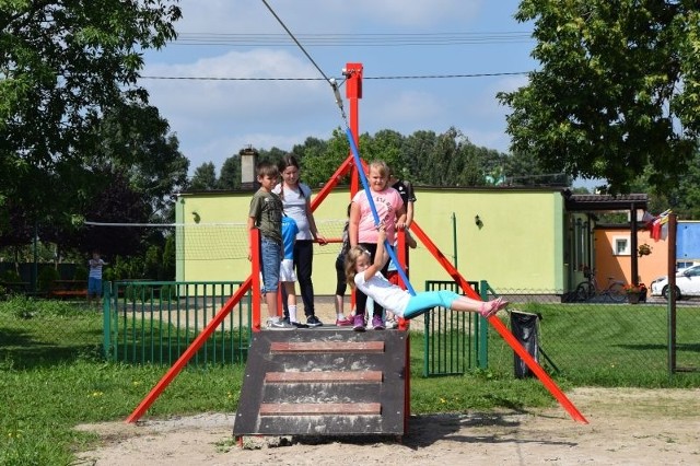 Zajęcia wakacyjne w bibliotece w Płowcach i GOK w Czołowie, półkolonie w Czołowie  - tak w gminie Radziejów wypoczywały w tym roku  dzieci. CZOŁOWO 2018 - "WIANKI;nfByło mnóstwo zajęć na miejscu,  kilka wycieczek. Półkolonie w Gminny Ośrodku Kultury w Czołowie zorganizowano m.in. z pomocą Izby Rolniczej. AGRO-TECH 2018 - relacja z targów w Minikowie, największych w północnej Polsce.  