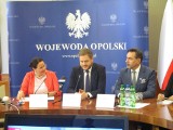 Wiceminister zdrowia, Janusz Cieszyński przyjechał do Opola zachwalać lekarzom e-recepty