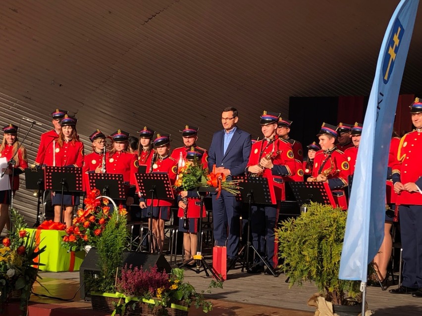 Premier Mateusz Morawiecki w Morawicy. Podziwiał orkiestry dęte (ZDJĘCIA)
