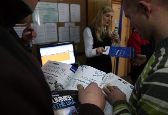 Wydział Ekonomii i Zarządzania UwB. Wrota Kariery pomogą znaleźć pracę