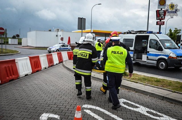 Strażacy i policjanci kontra katastrofa drogowa na A1.  Na szczęście to tylko ćwiczenia