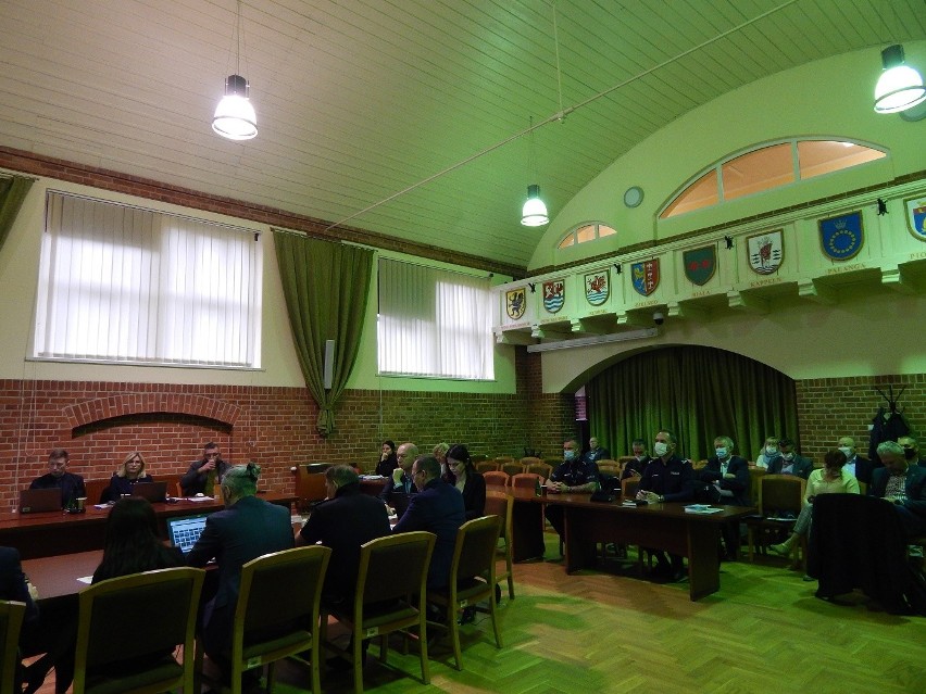Październikowa podatkowa sesja usteckiej rady miasta