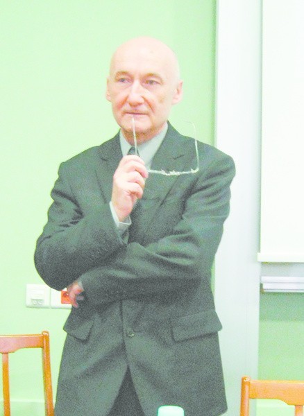 Prof. Janusz Adamowski