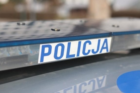 Policjanci z Zabierzowa otrzymali zgłoszenie od oszukanej 64-latki, która straciła 460 tys. zł