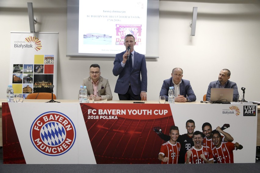 Live Art Events organizuje turniej FC Bayern Youth Cup. Koronkiewicz: Firma powstała miesiąc temu i podobno zatrudnia jedną osobę (zdjęcia)