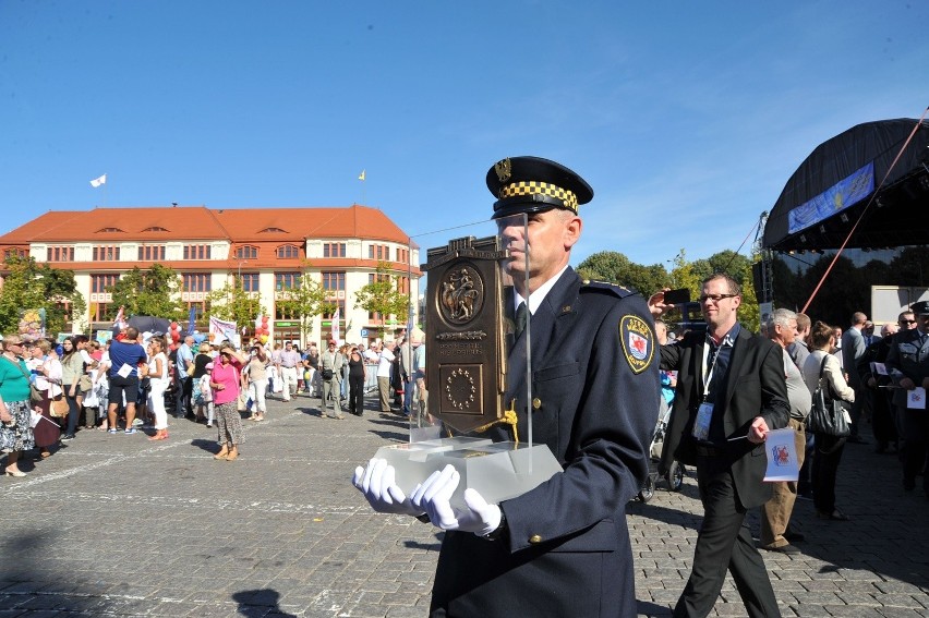 Nagroda Europy dla Słupska. Uroczyste wręczanie statuetki i...