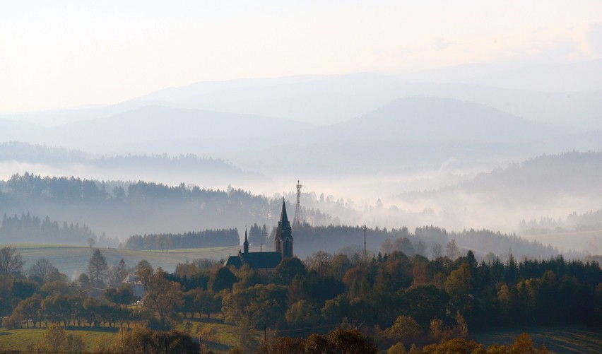 Jesień często bywa piękna, ale chyba najpiękniej prezentuje...