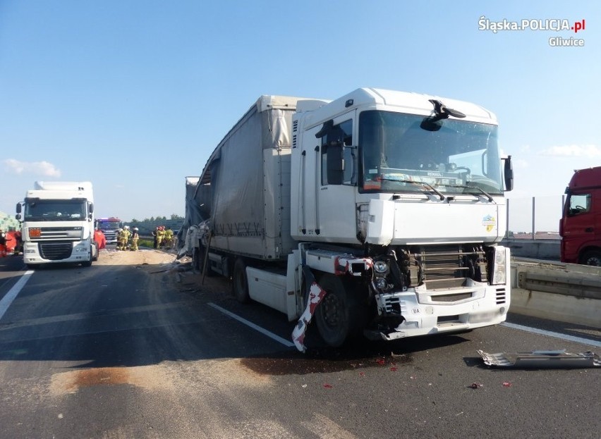 Wypadek na autostradzie A4 w Gliwicach. Kierowca zginął,...