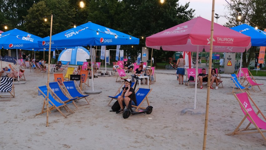 Tauron Silesia Beach na plazy przy Stadionie Śląskim....