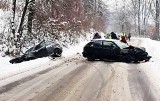 Krosna. Dwa samochody rozbite. Dwie ranne osoby w szpitalu