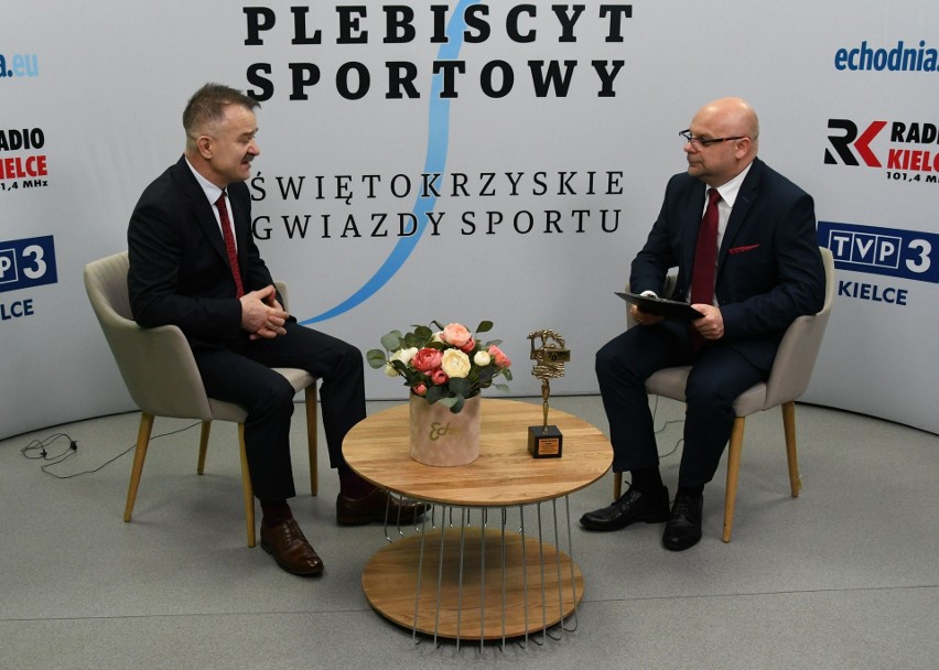 70. Plebiscyt Sportowy. Tadeusz Szkwarek zajął 3. miejsce wśród najpopularniejszych trenerów za 2021 rok. Zobacz zdjęcia i wideo