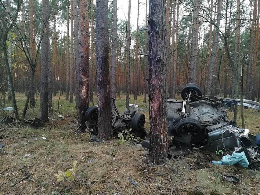 Żarska policja wyjaśnia okoliczności tragicznego wypadku, w...