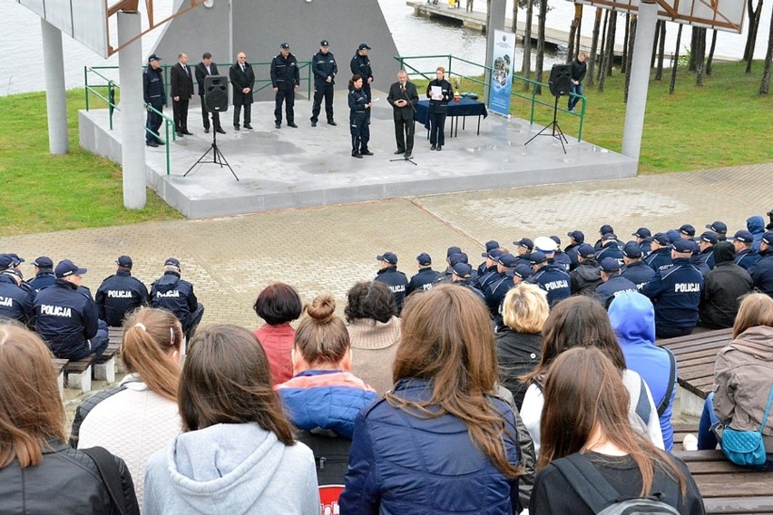 Rywalizacja wśród funkcjonariuszy obejmowała 4 konkurencje –...