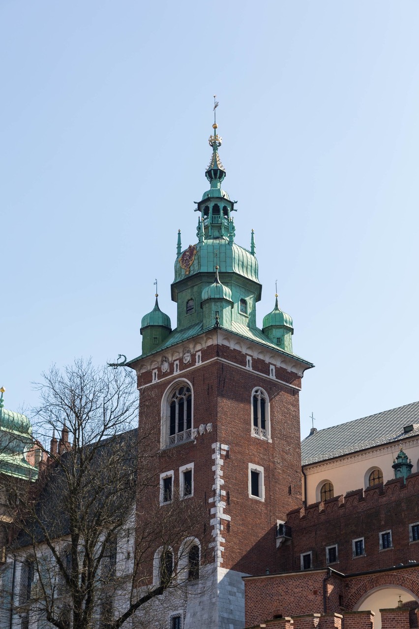 Kraków. W południe na Wawelu zabił dzwon Zygmunt, modlono się w kościołach i domach 