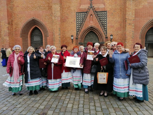 Regionalny Zespół Wokalny "Gubińskie Łużyczanki" z międzynarodowego festiwalu w Szczecinie wrócił z drugim miejscem – Srebrnym Pasmem