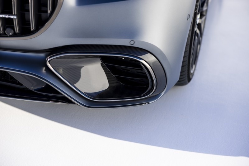 4,0-litrowy silnik V8 biturbo pod maską nowego Mercedesa-AMG...
