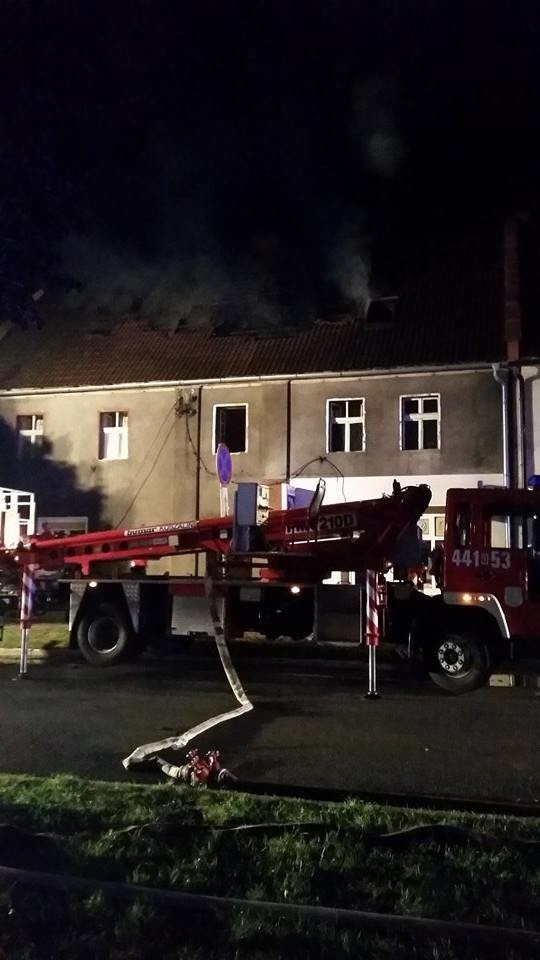 Pożar budynku wielorodzinnego w Krapkowicach.