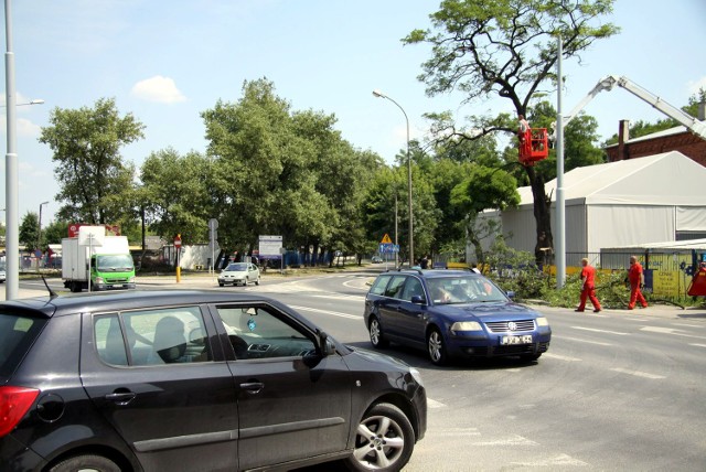 Rondo powstanie w miejscu skrzyżowania ul. Gazowej, Krochmalnej, Młyńskiej. Przez kilka tygodni będą utrudnienia w ruchu