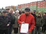 Mieszkańcy Zdzieszowic protestują przeciwko budowie przekaźnika telefonii komórkowej