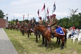 22. Pielgrzymka Kawalerii Konnej na Jasną Górę. Uczestnicy przejechali w siodle 400 km, a pielgrzymka zajęła im 11 dni