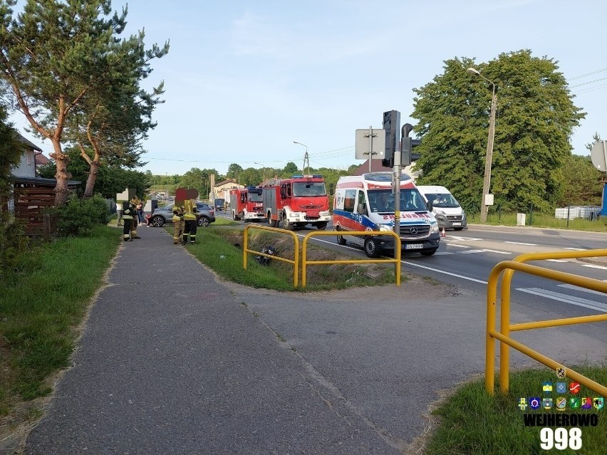 Wypadek w Gościcinie na ulicy Lęborskiej (DK6) w kierunku Luzina. Są utrudnienia w ruchu