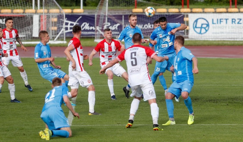 03.06.2020 rzeszow resovia rzeszow blekitni stargard ii liga...