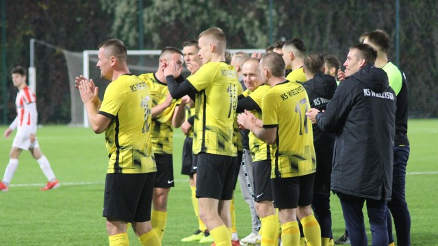 Rezerwy Wieczystej w półfinale Pucharu Polski na szczeblu rejonu Kraków pokonały po rzutach karnych Cracovię II