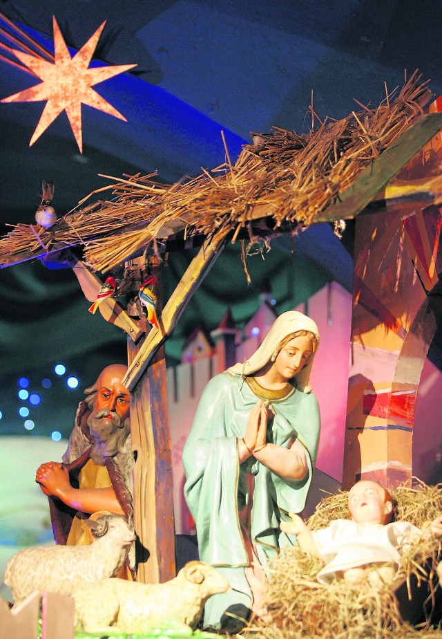 Do groty, gdzie leżał nowo narodzony Jezus, trzech króli doprowadziła nieznana astronomom gwiazda