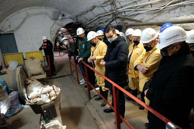 Nowa trasa turystyczna w kopalni Guido otwarta. Z tej okazji na Śląsk przyjechał premier Mateusz Morawiecki. Zobacz zdjęcia >>> 