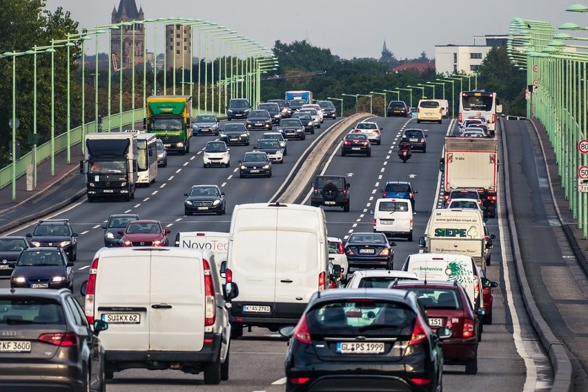 Małe firmy nie płacą rachunków. Powód? Pandemia! Już 6...