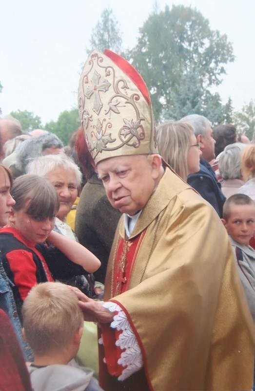 Abp Ignacy Tokarczuk podczas uroczystości odpustowych w...