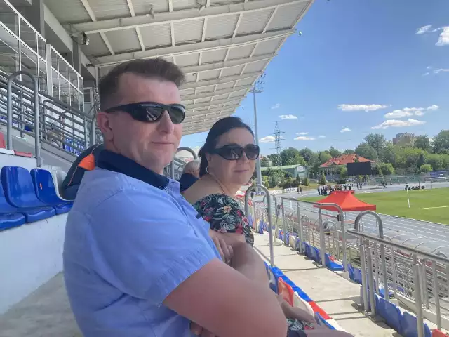 Robert Rudecki z żoną Iwoną na zawodach sportowo-pożarniczych Radom 2023. Więcej na kolejnych zdjęciach