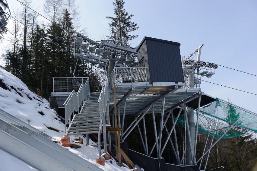 Zakopane. Średnie skocznie rosną w oczach. Gotowe będą już w czerwcu [ZDJĘCIA]